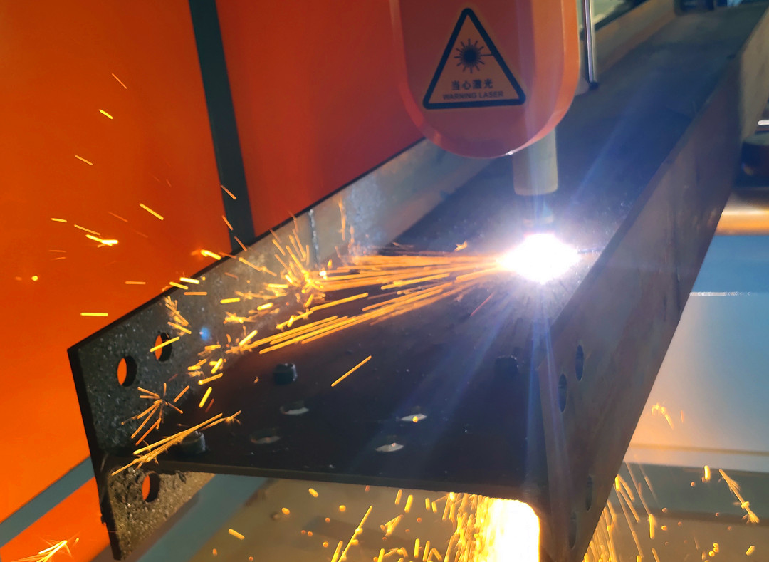 型材三维数控切割机