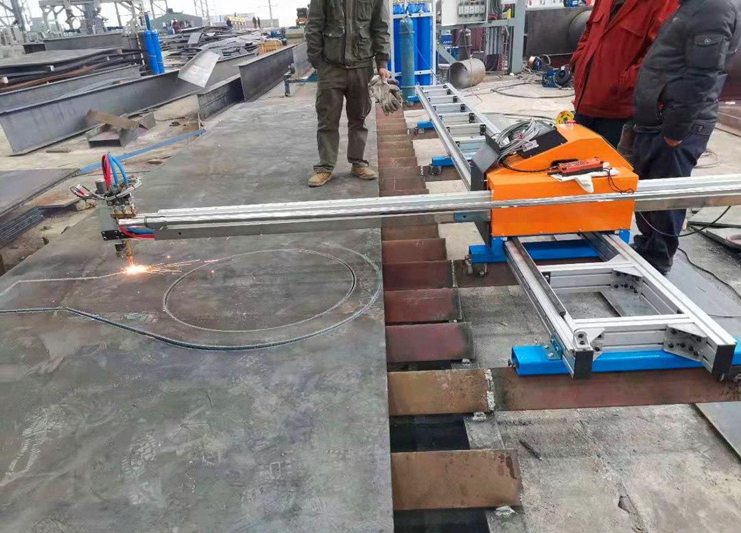重型便携数控切割机